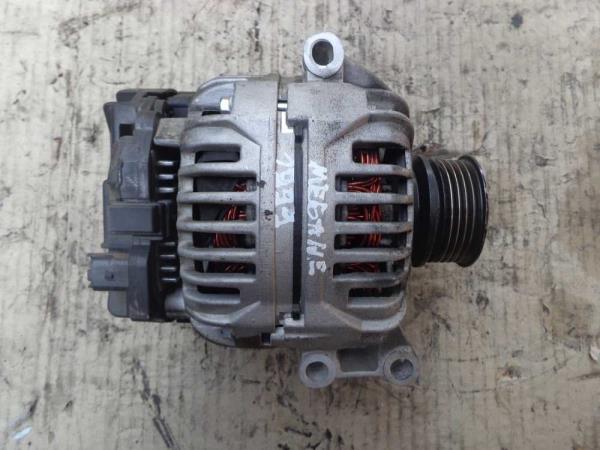 ALTERNATEUR RENAULT - Vue 1